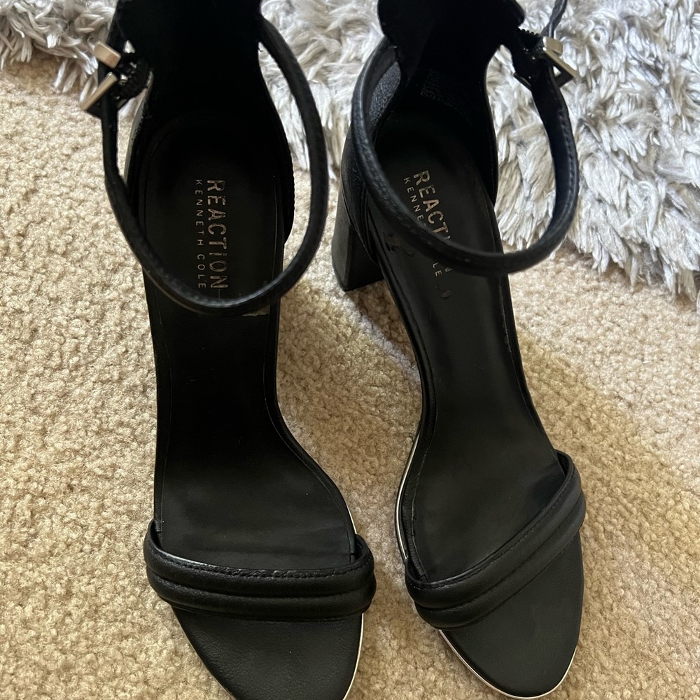 Kenneth Cole REACTION